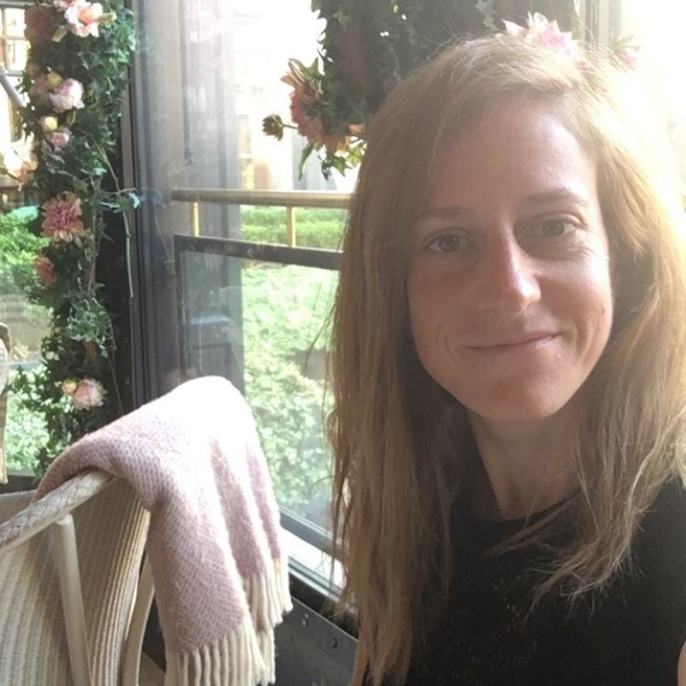 Meet your Posher, Eva